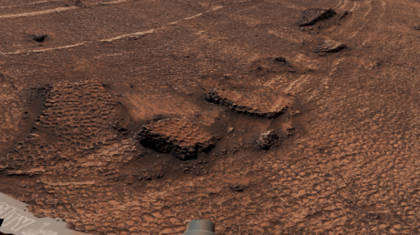 На Марсе исследовательский робот Curiosity обнаружил обширное поле полигонов